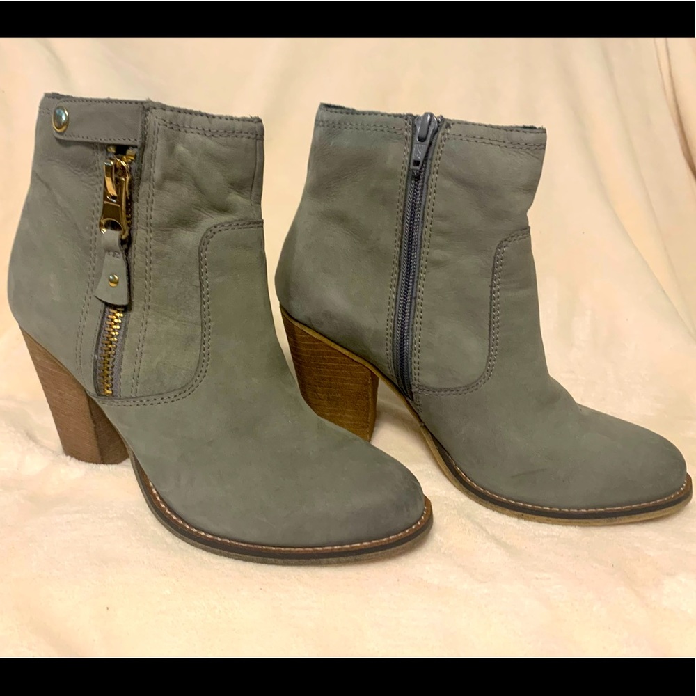 ALDO boots (size 7 1/2)